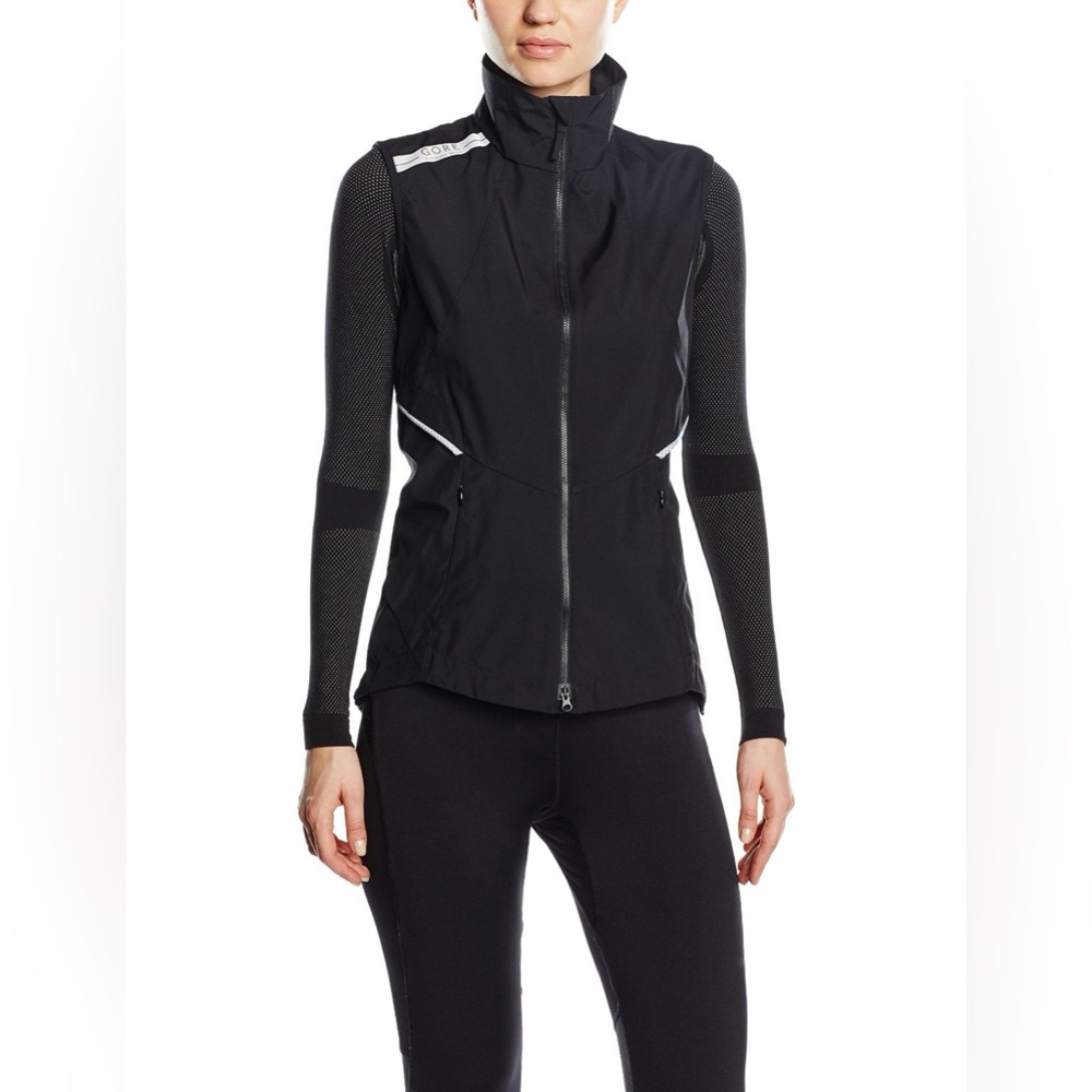 Gore Running Wear Women's Air Vest in Black, XS